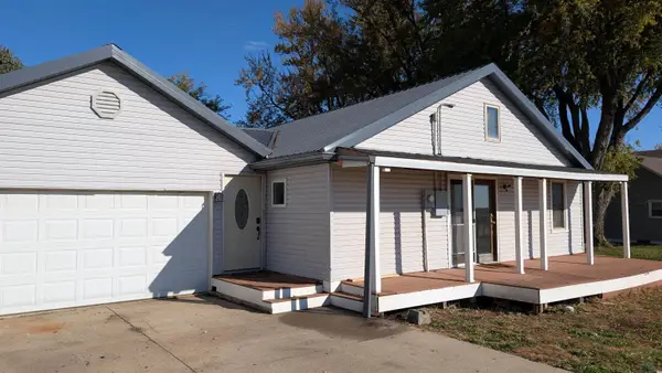 2812 360TH ST, Rock Valley, IA 51247