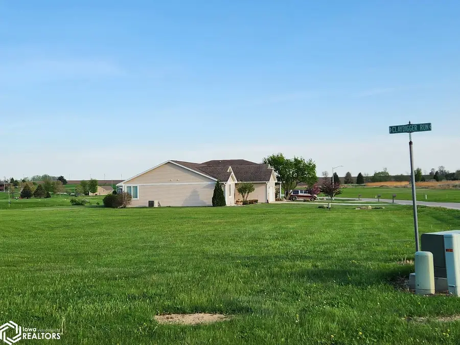 600 Claydigger Run, Sheffield, IA 50475 - Image #2