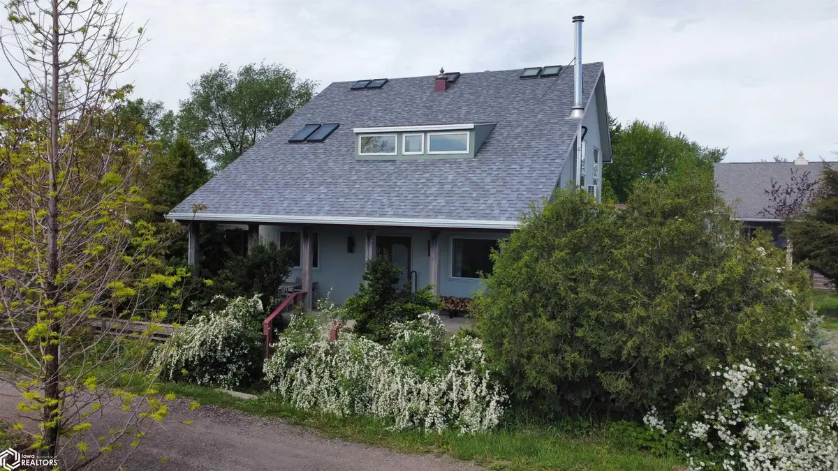 2151 185th Street #8, Fairfield, IA 52556 - Image #1