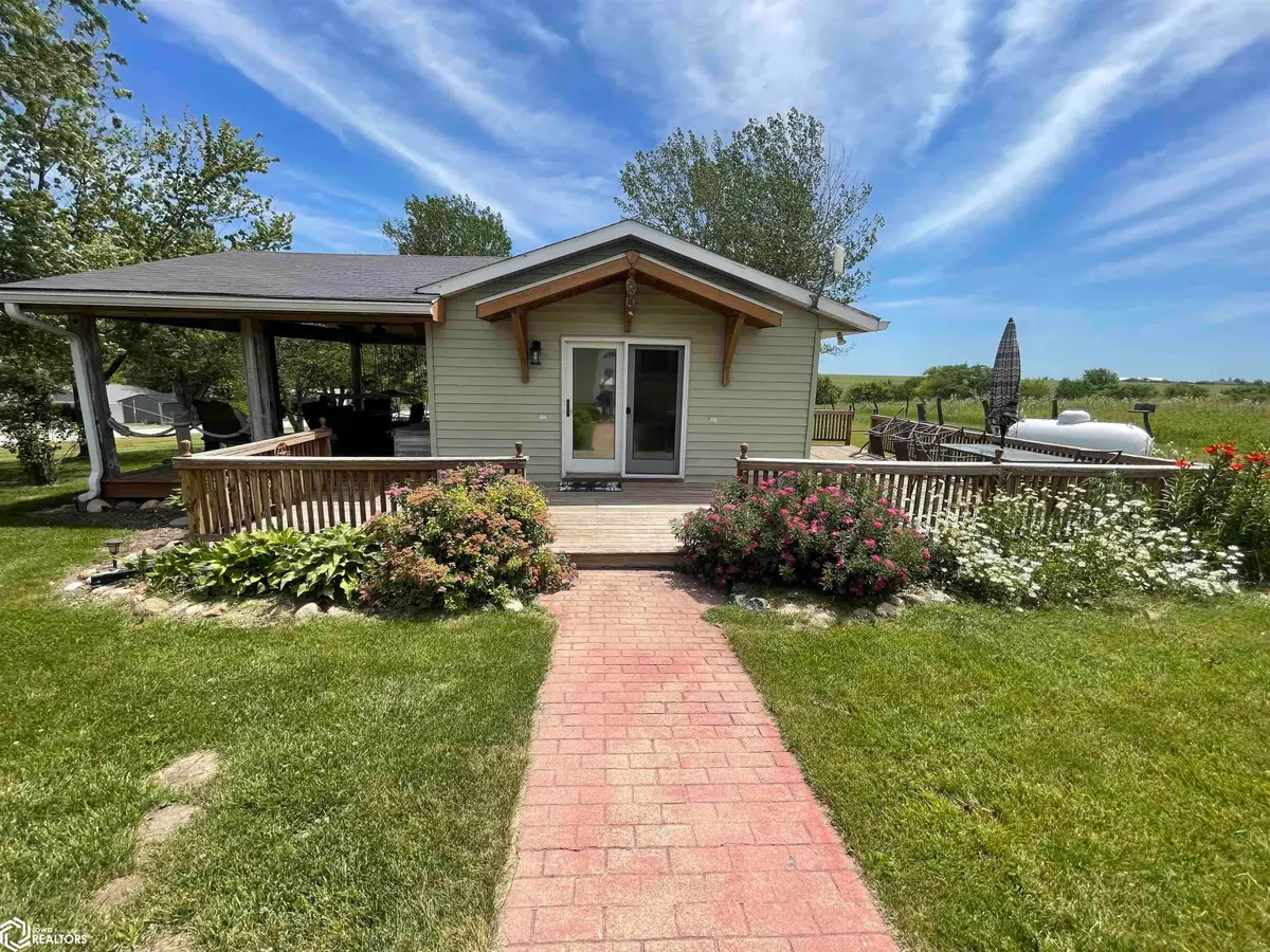 5370 Wells Fargo Trail, Melrose, IA 52569 - Image #1