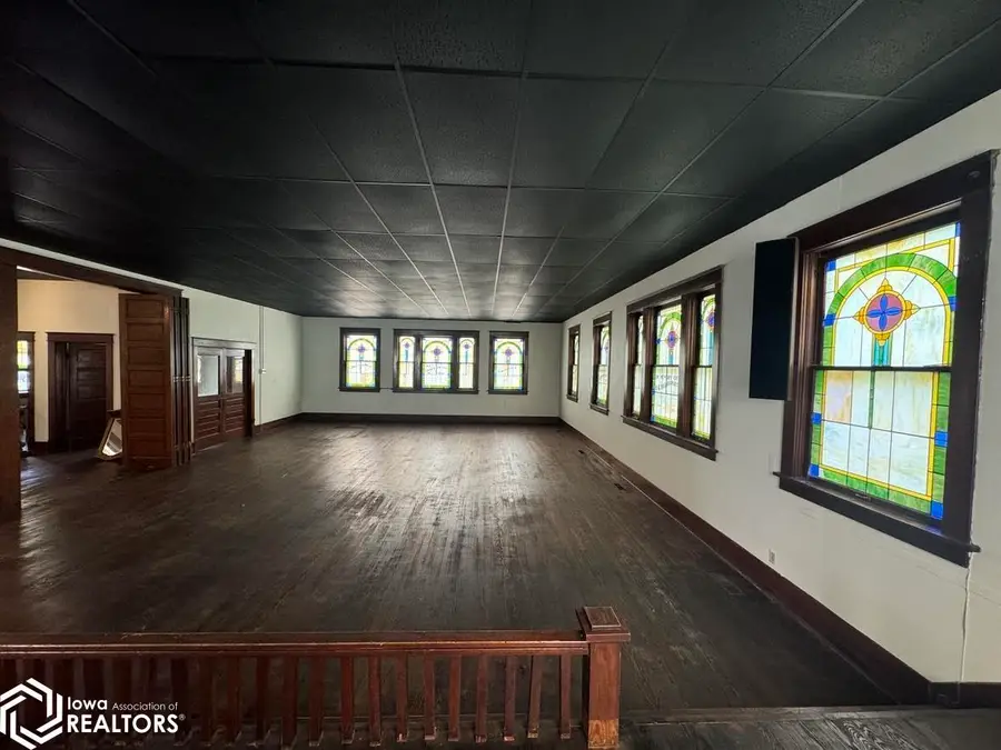 202 E Pleasant, Cincinnati, IA 52549 - Image #2