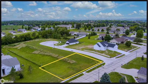 2001 Redwood Drive, Atlantic, IA 50022