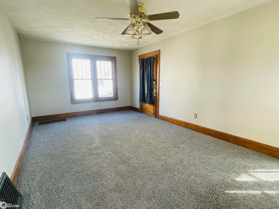 207 Franklin Street W, Mount Pleasant, IA 52641 - Image #3