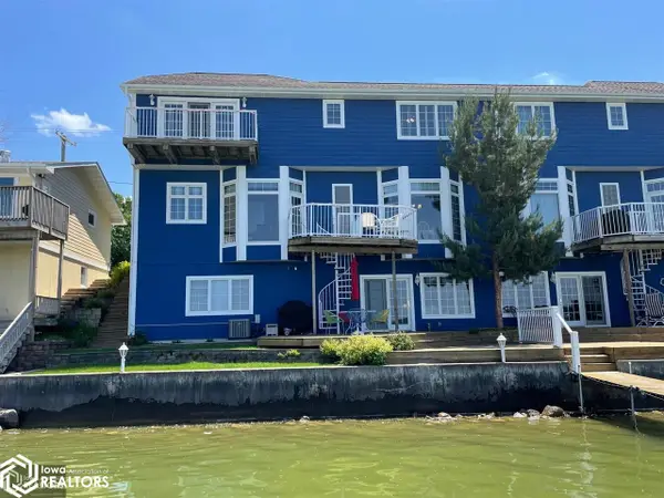 2707 S Lakeview Drive #2707, Clear Lake, IA 50428