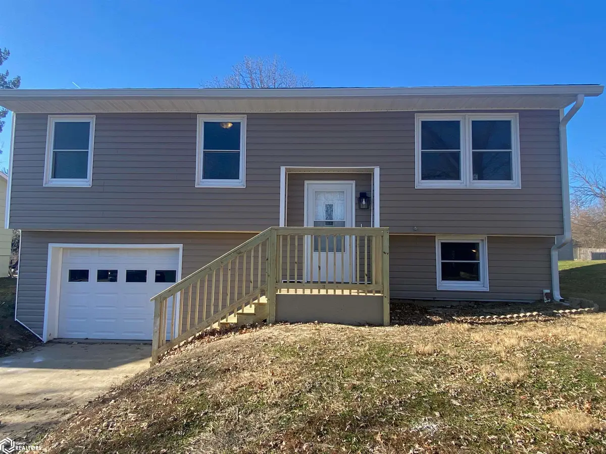 1508 Southview Cir, Fairfield, IA 52556 - Image #1