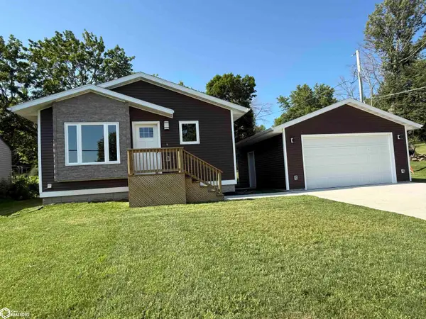 907 Broadway Street, Audubon, IA 50025