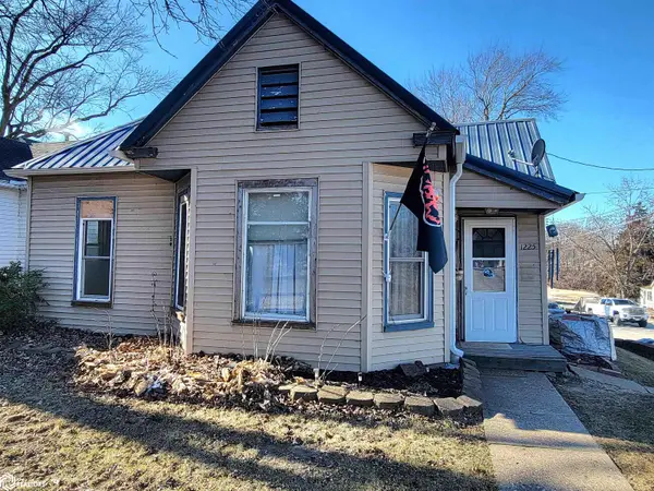 1225 N Wapello Street, Ottumwa, IA 52501