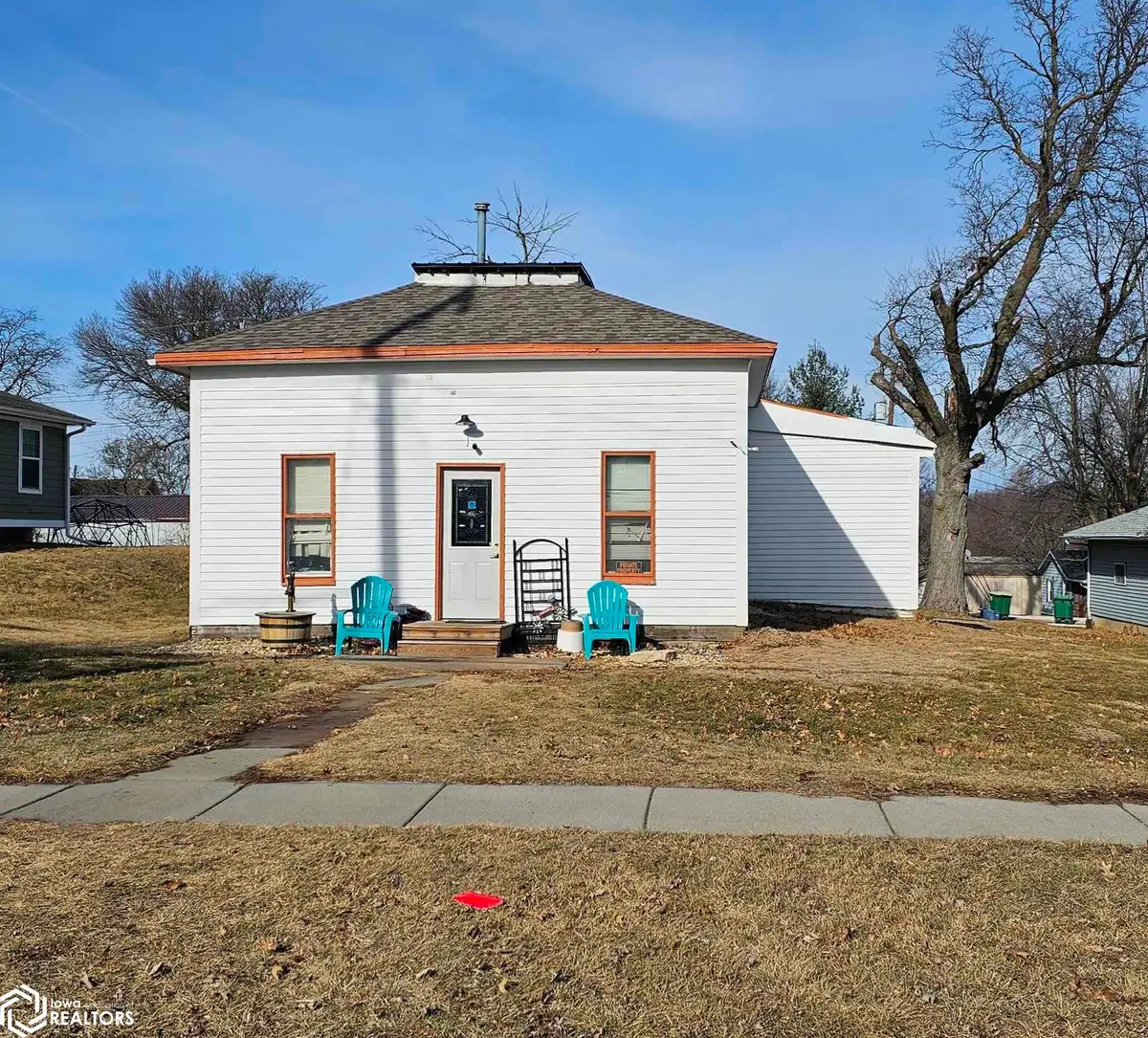805 W Howard Street, Creston, IA 50801 - Image #1
