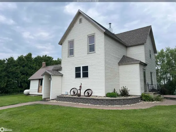48428 20th Avenue, Buffalo Center, IA 50424
