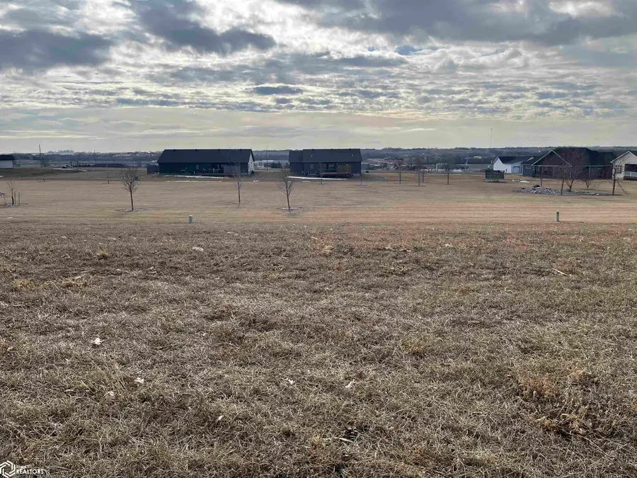 E 10th Street, Carroll, IA 51401 - Image #2