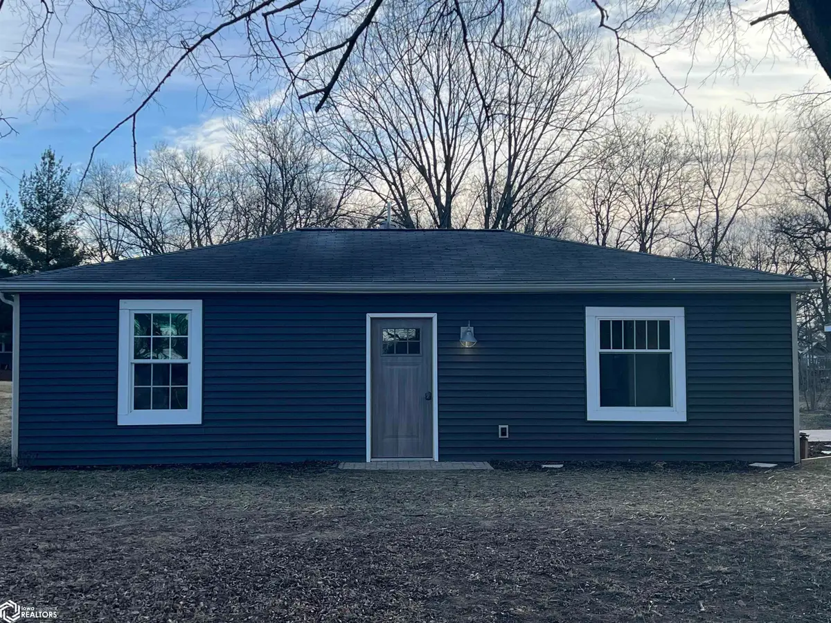 5164 Augusta Main Road, Wever, IA 52658 - Image #1