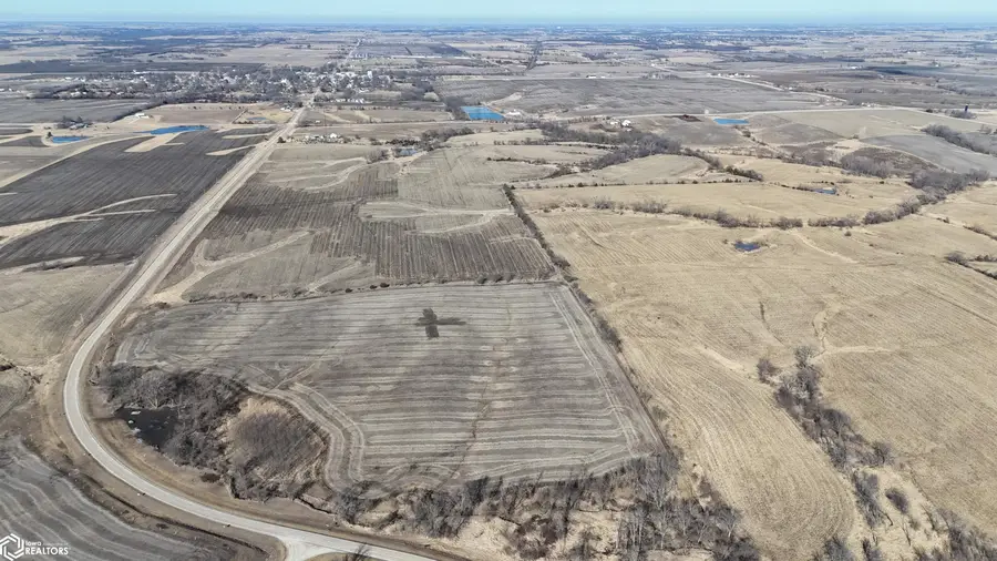 HWY S26 & Howe Roads, Allerton, IA 50008 - Image #2