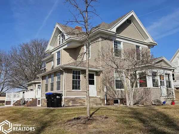 1808 8th Avenue, Belle Plaine, IA 52208