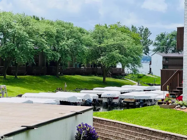 2700 N Shore Drive #201, Clear Lake, IA 50428