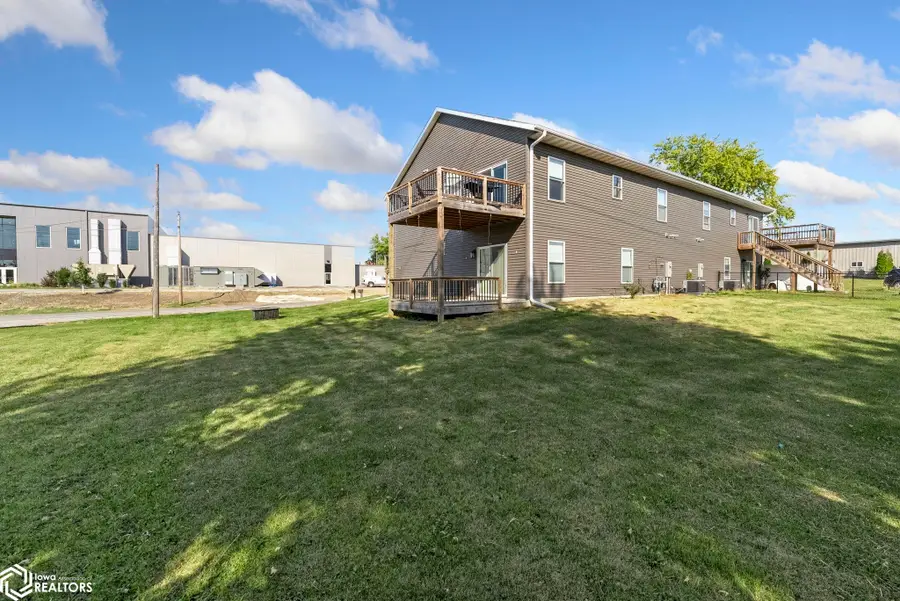 505 W 5th Street, Washington, IA 52353 - Image #3