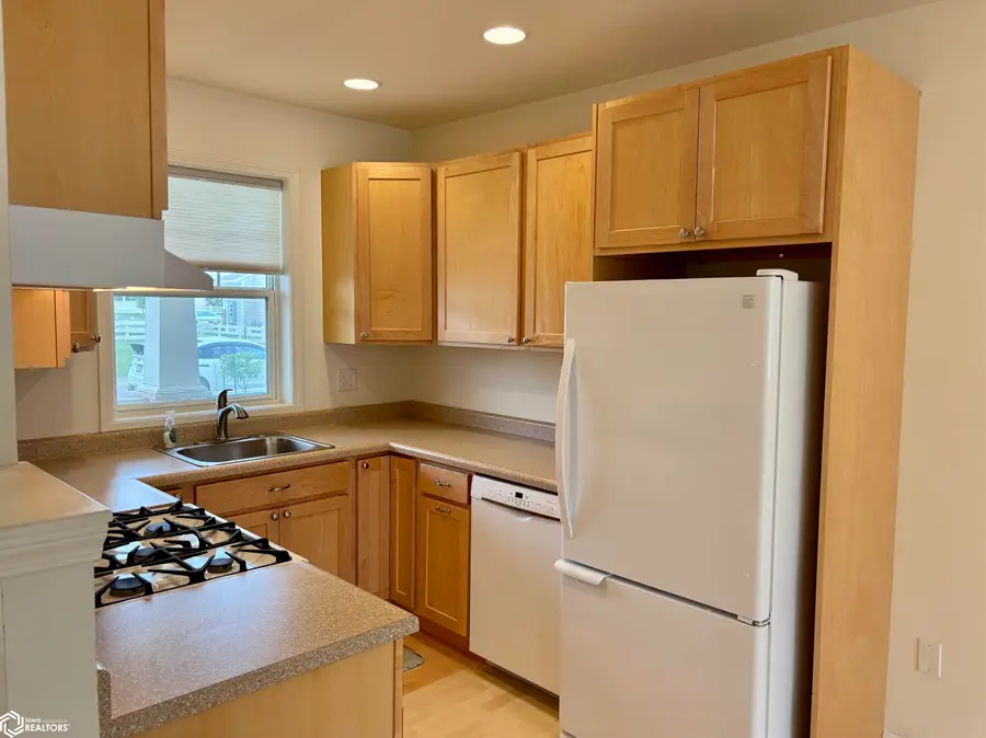 2134 Jade Lane, Fairfield, IA 52556 - Image #2