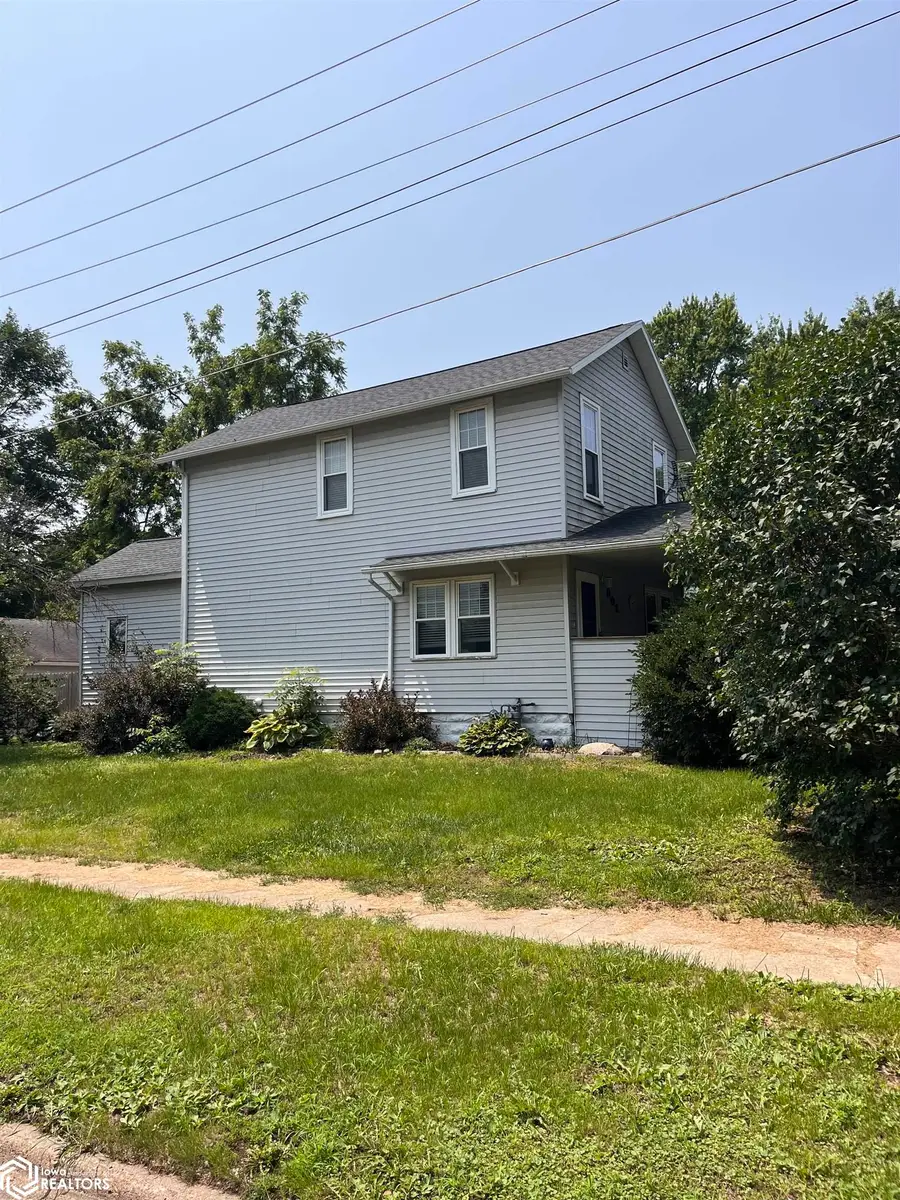 802 K Avenue, Grundy Center, IA 50638 - Image #2