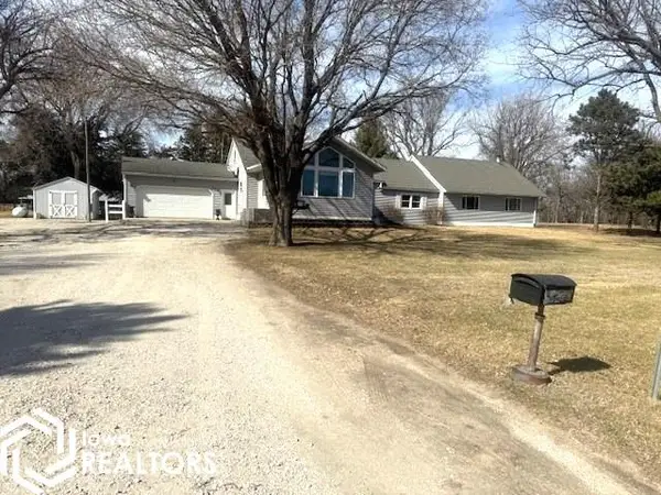 2233 130th Street, Livermore, IA 50558