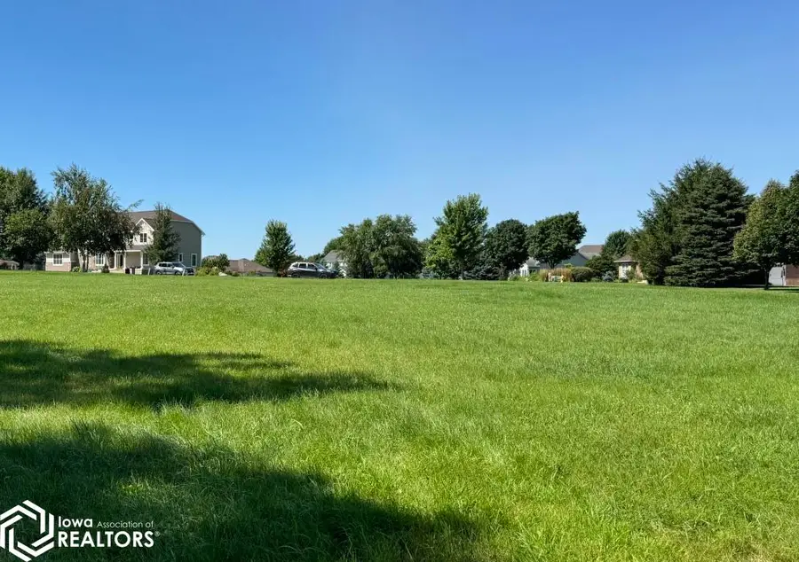 155 Timber Creek Drive, Mason City, IA 50401 - #2