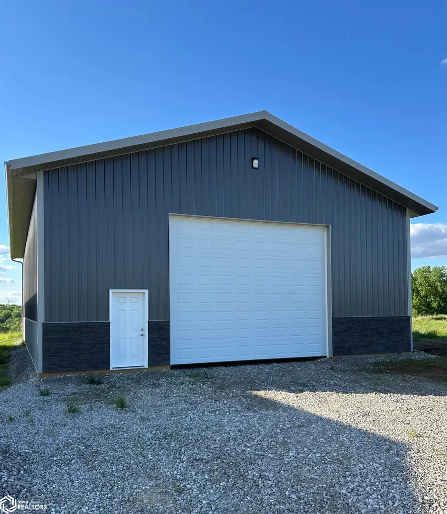 4854 103 Rd St, Montezuma, IA 50171 - Image #2