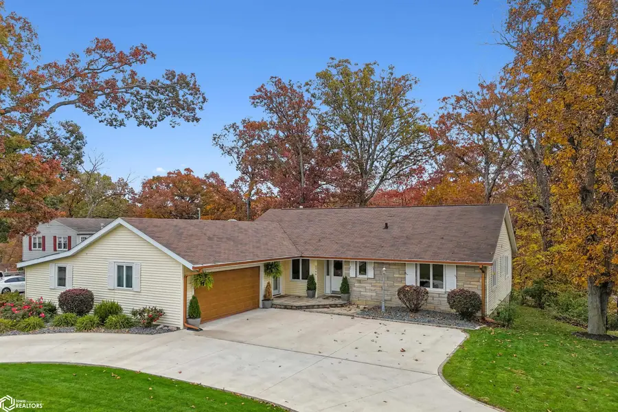 2544 Surrey Road, Burlington, IA 52601 - Image #3