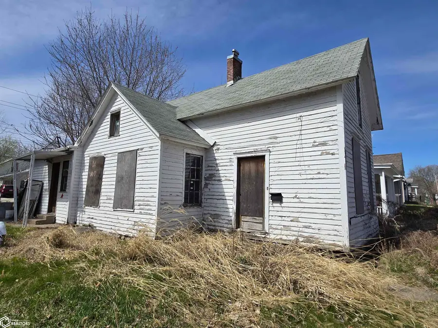 1309 S 10th Street, Burlington, IA 52601 - Image #2