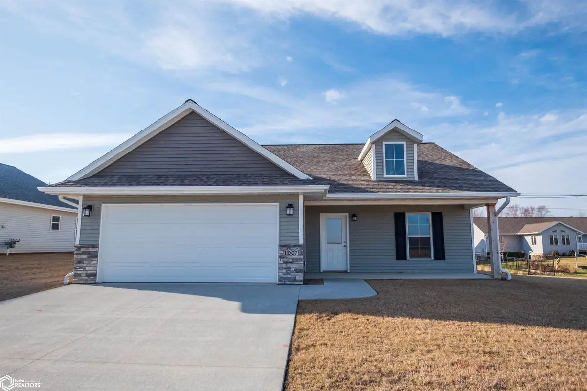 1007 E Southridge Road, Marshalltown, IA 50158 - Image #1