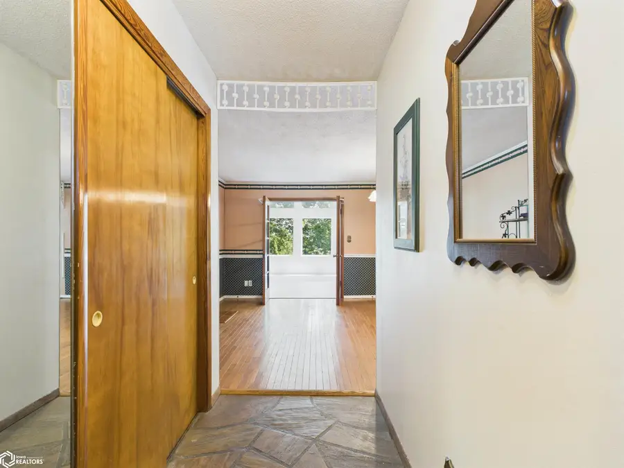 3295 Middle Road, Keokuk, IA 52632 - Image #3