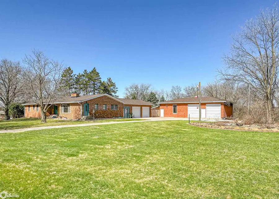 1009 198th Place, Pella, IA 50219 - Image #2