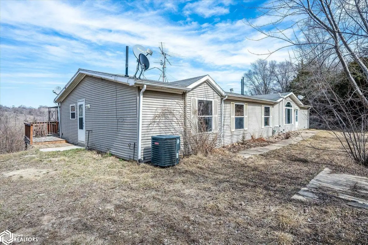 1737 Ithaca Avenue, Mondamin, IA 51557 - Image #1