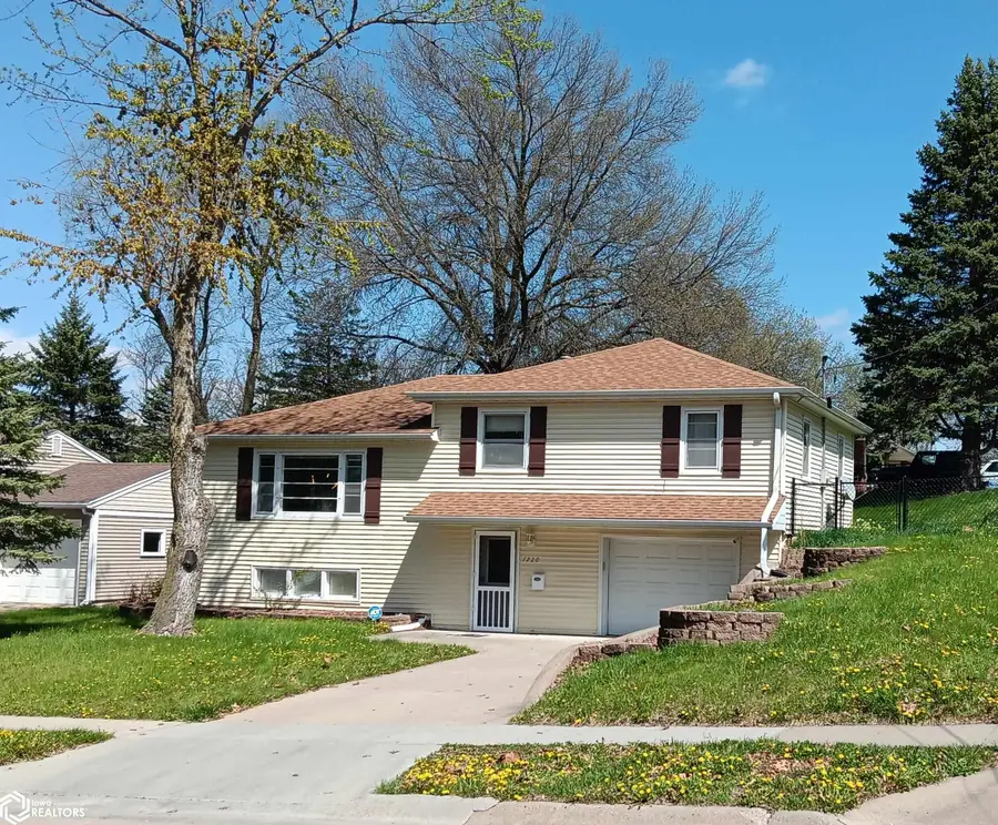 1220 N 3rd Street, Oskaloosa, IA 52577 - Image #3