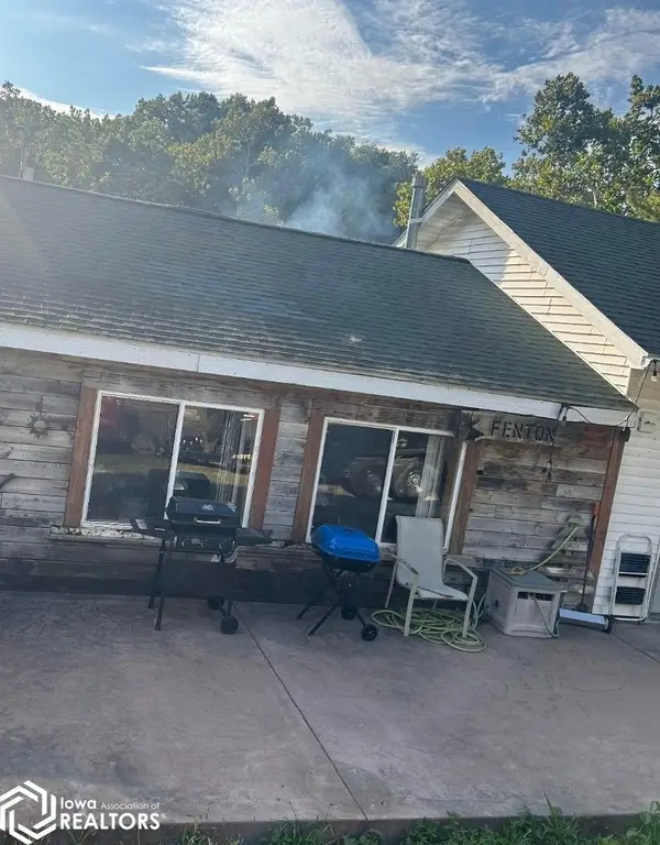 11475 Plank Road, Burlington, IA 52601