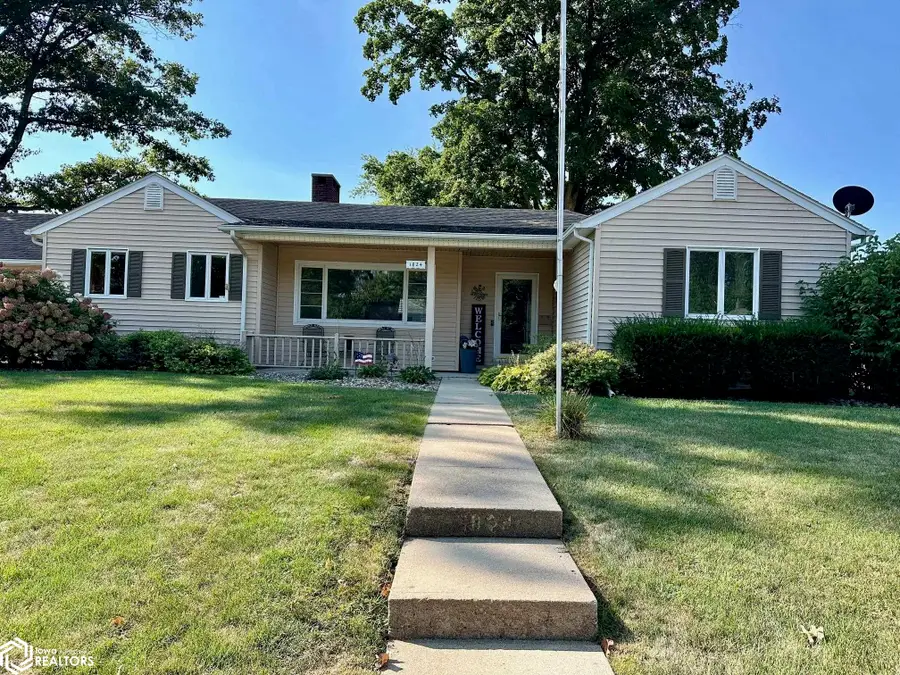 1824 Bryn Mawr Circle, Atlantic, IA 50022 - Image #2
