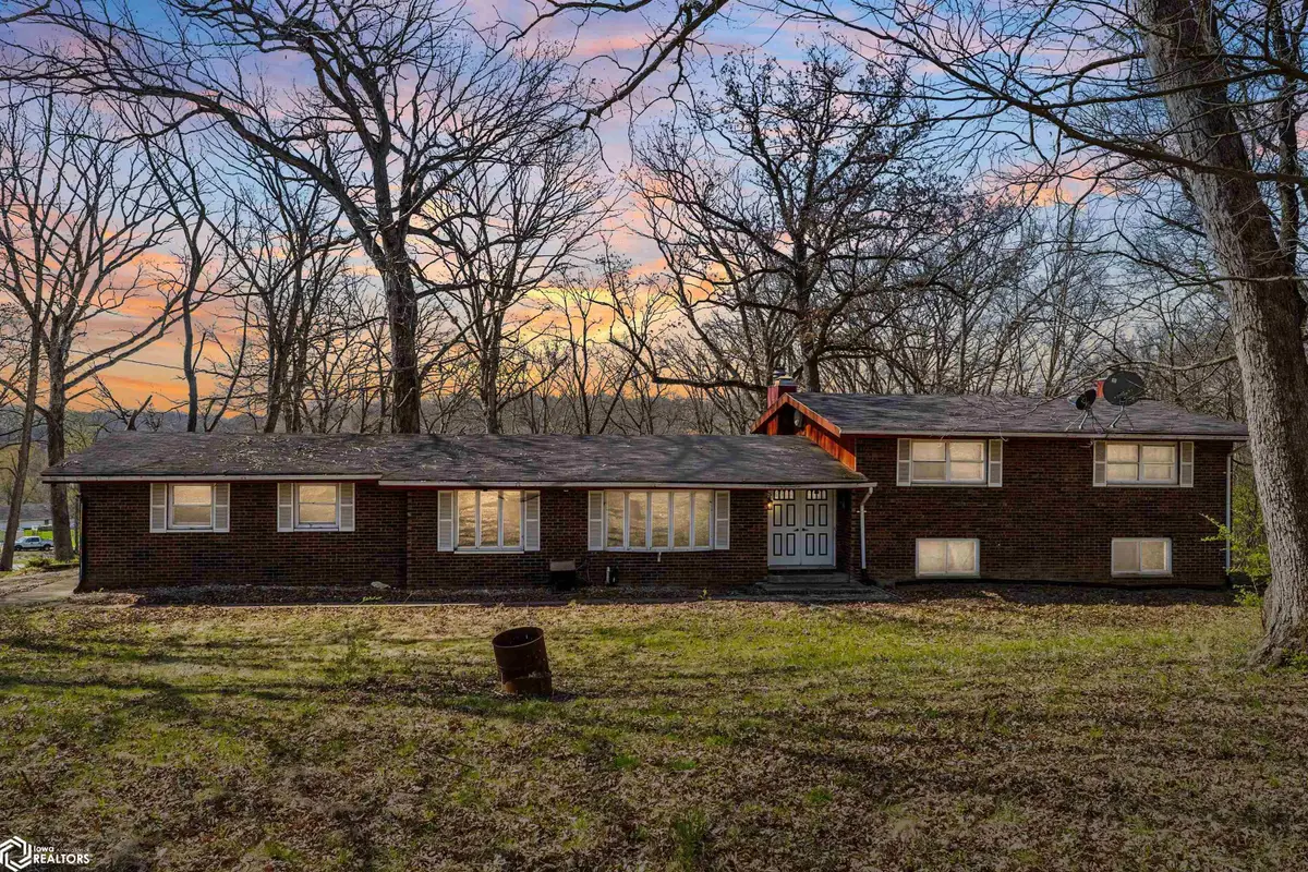 2169 330th St, New London, IA 52645 - #1