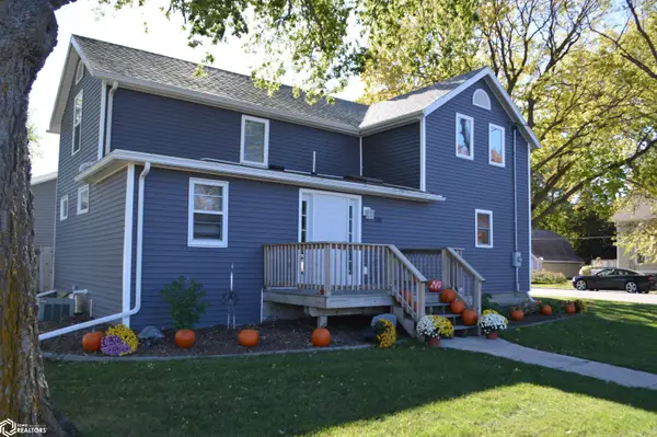 2101 Main Avenue, Clear Lake, IA 50428