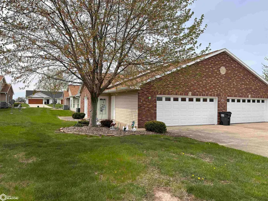 620 Layne Drive #3, West Burlington, IA 52655 - Image #2