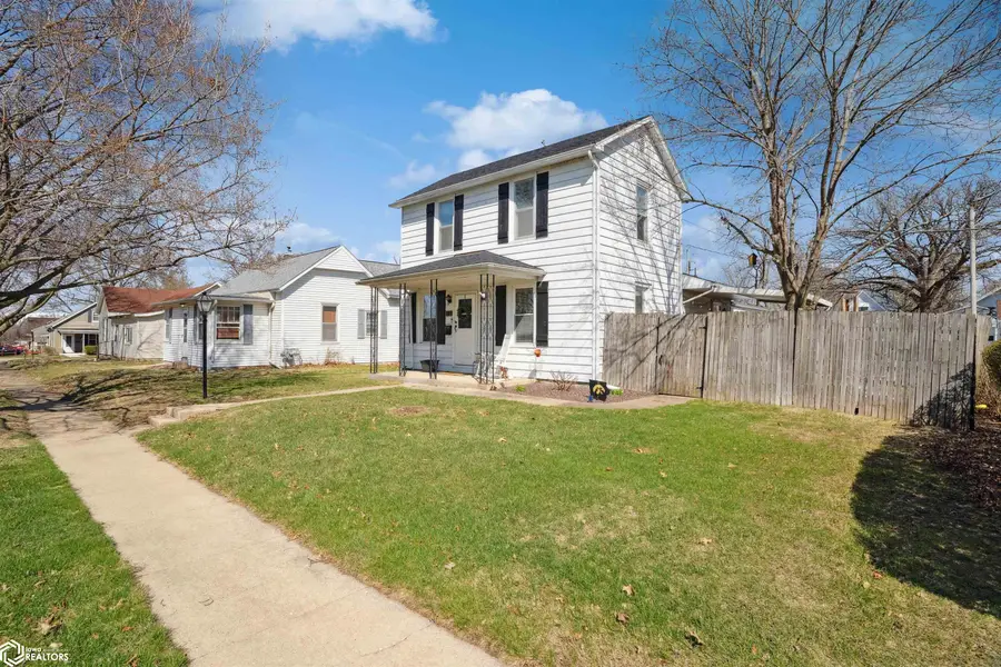 604 S Gertrude Street, Burlington, IA 52601 - Image #2