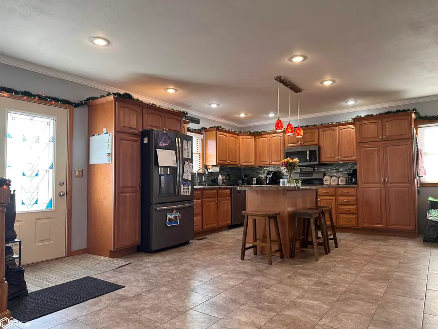 404 S Main Street, Danville, IA 52623 - Image #2