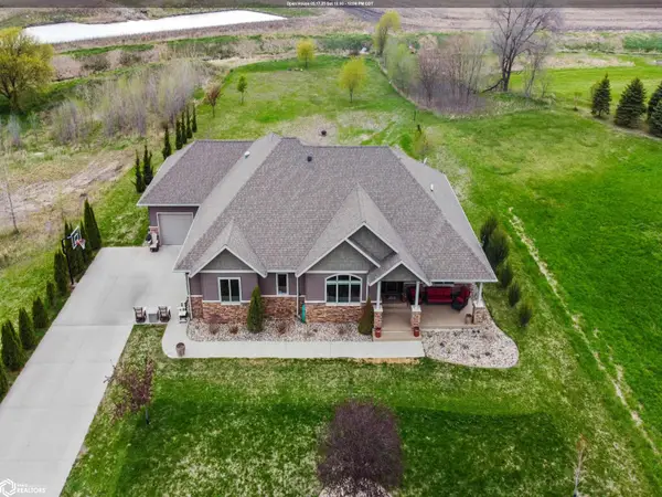 1415 N 20th St, Clear Lake, IA 50428