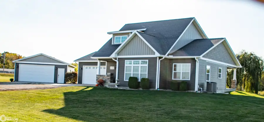 10101 Prairie Road, Danville, IA 52623 - Image #2