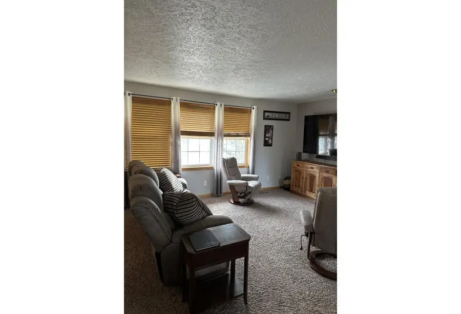 101 Golf Circle, Winfield, IA 52659 - Image #3