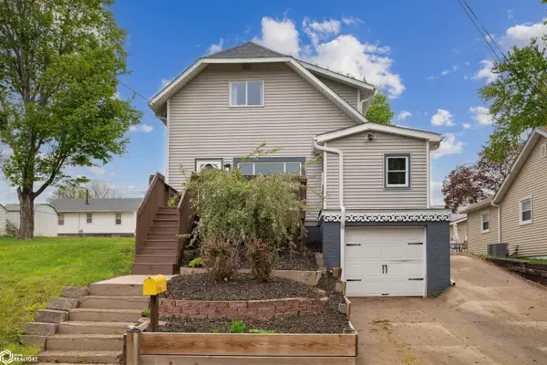 330 E 13th Street N, Newton, IA 50208