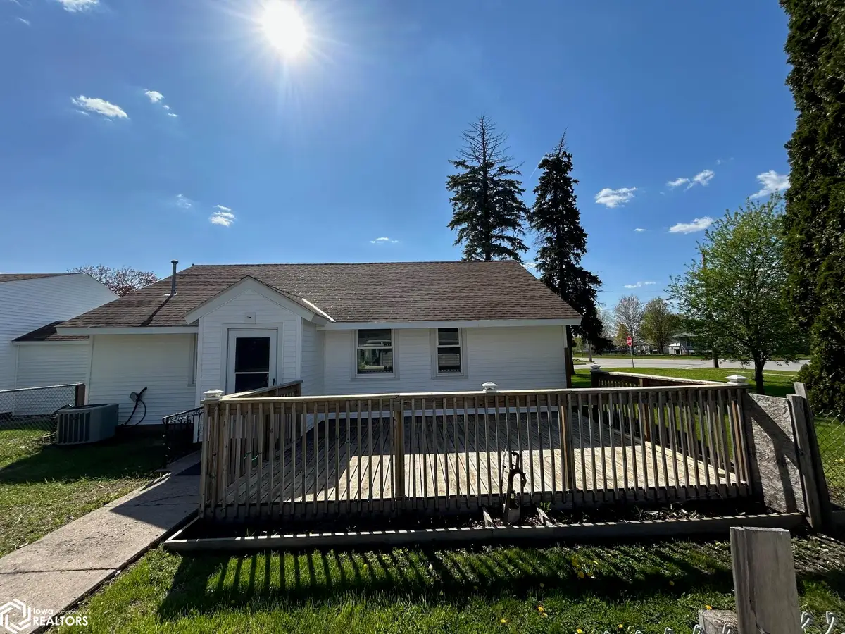 1423 Ellis, Iowa Falls, IA 50126 - Image #1