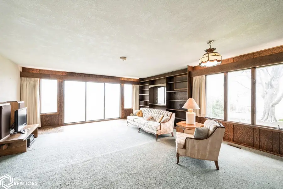 1580 S Avenue, Traer, IA 50675 - Image #3