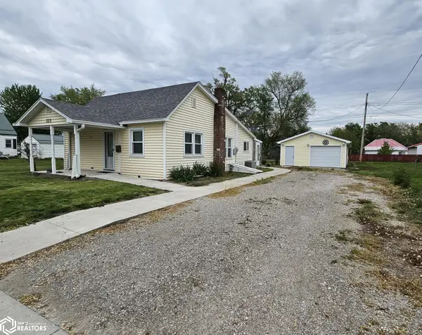 322 S Davis Street, Ottumwa, IA 52501