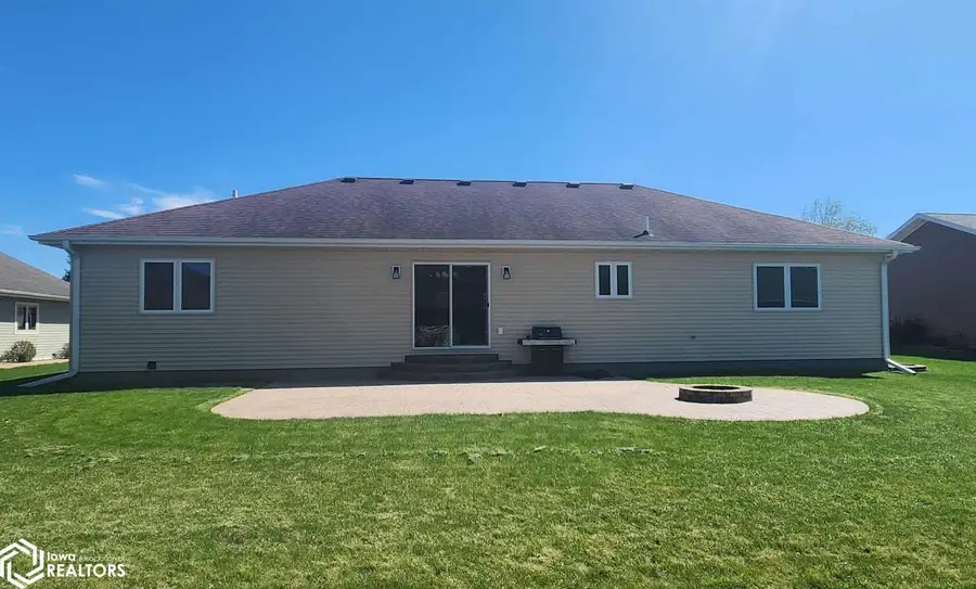 106 5th Avenue N, Northwood, IA 50459 - Image #3