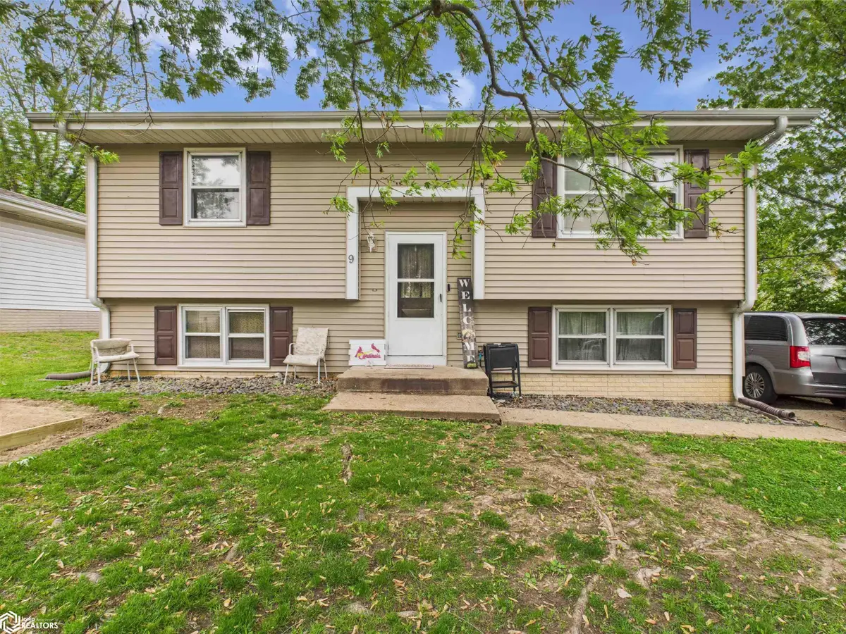 9 Suncrest Terrace, Keokuk, IA 52632 - Image #1