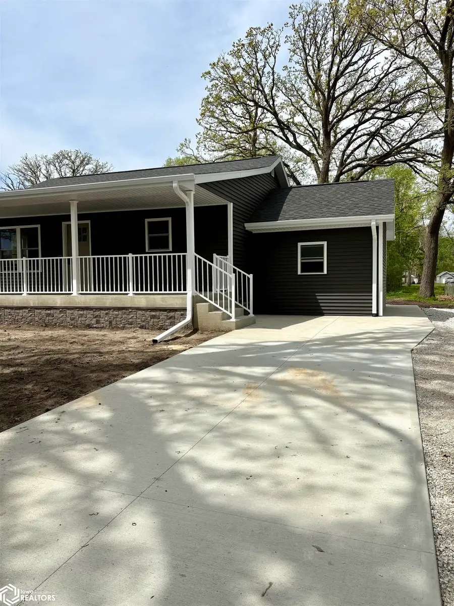 110 7th Street S, Dakota City, IA 50529 - Image #2