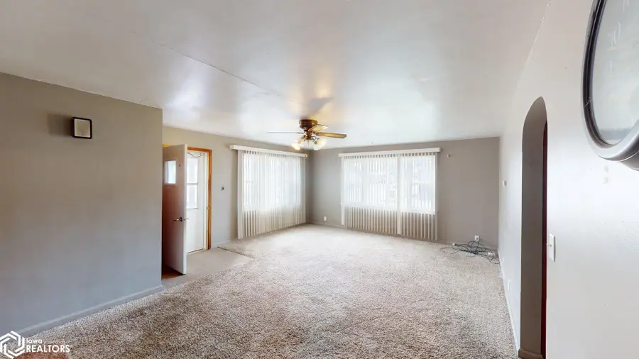 223 N 1st, Greene, IA 50636 - Image #2