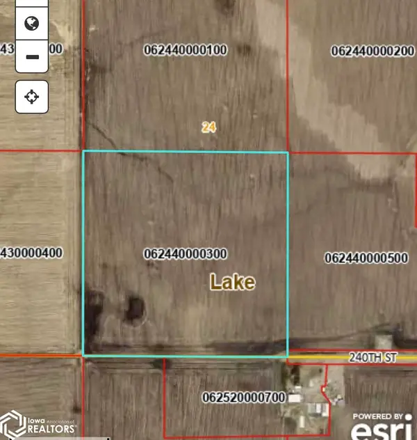 240th Street, Mason City, IA 50401